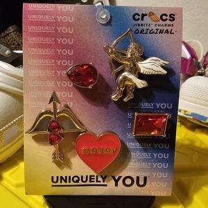 ​🏹 Rare & Retired: Crocs Elevated Valentine’s 5-Pack